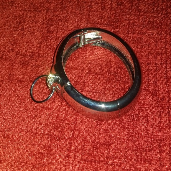 Bracelet - Picture 3 of 3